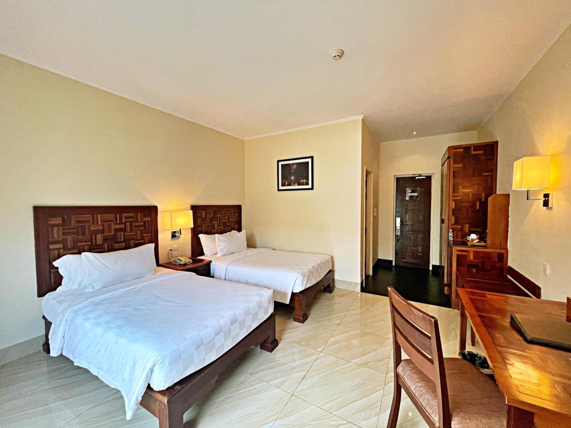 Sokha Palace Siem Reap Hotel Стая снимка